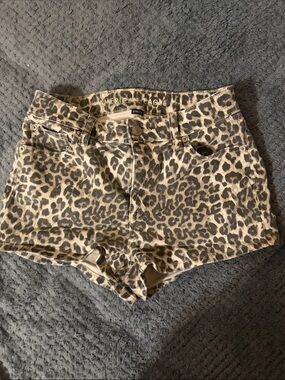 American Eagle Outfitters Leopard Print Jean Shorts - Tan & Black